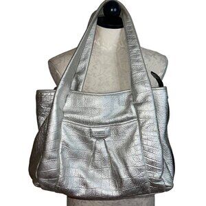 Aimee Kestenberg Womens Shoulder Bag One Size Silver Metallic Leather Zip